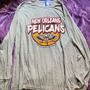 New Orleans Pelicans Gray Long Sleeve Shirt (Men’s XL)